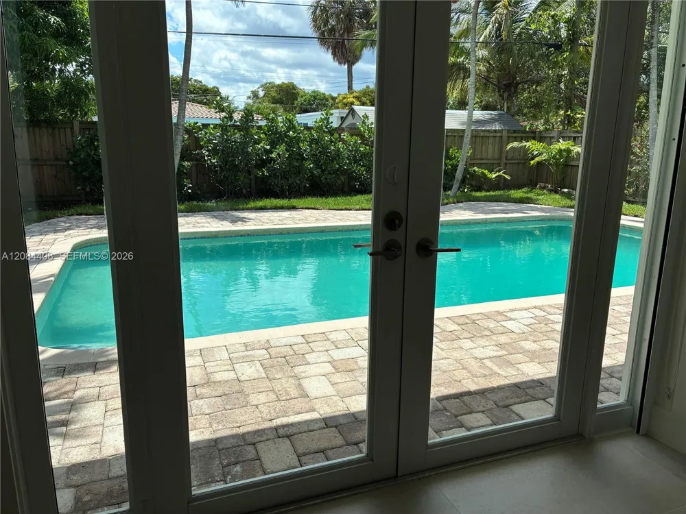 936 SW 19th St Fort Lauderdale, FL 33315