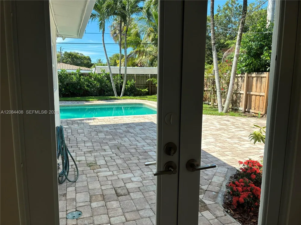 936 SW 19th St Fort Lauderdale, FL 33315