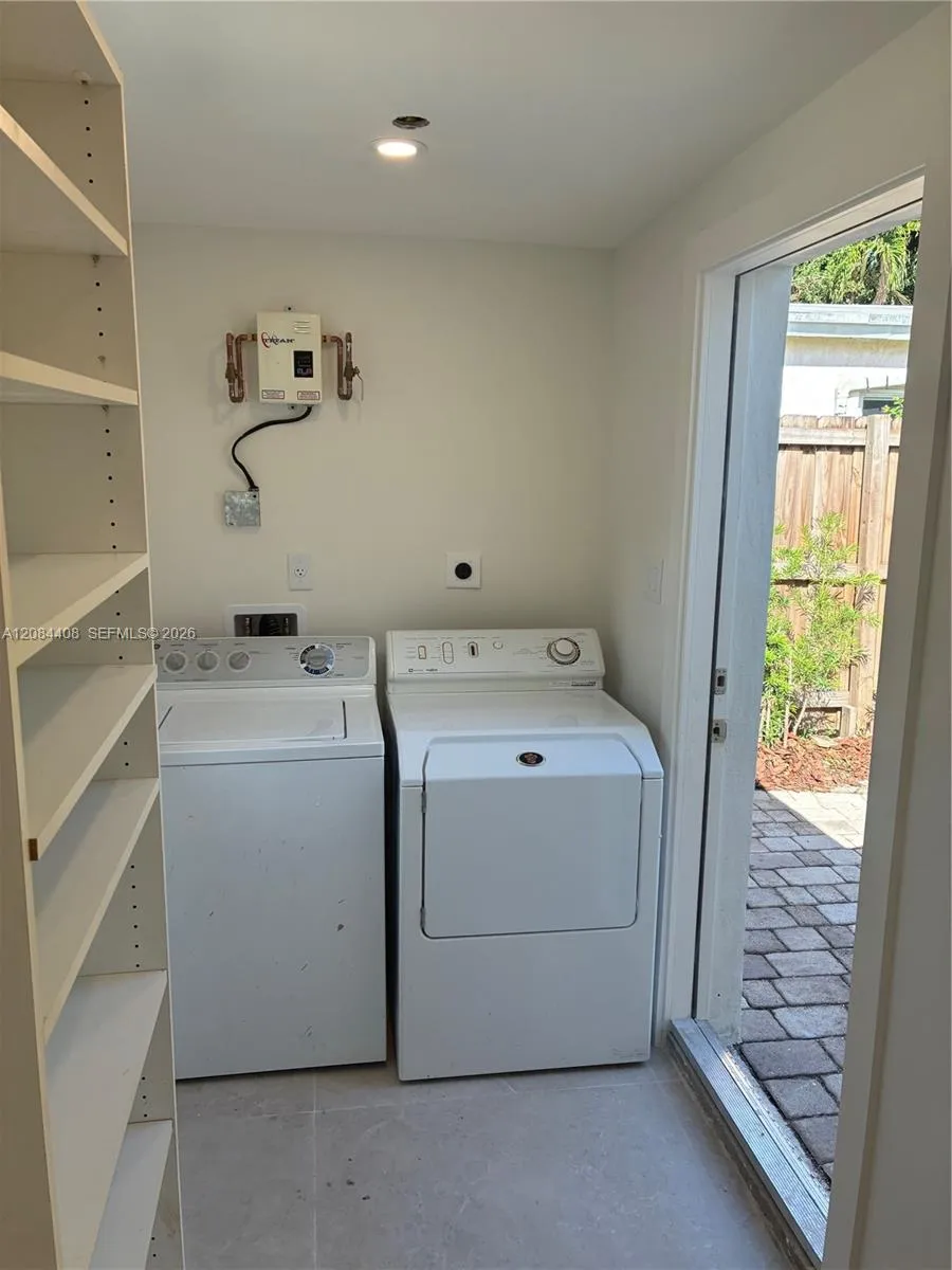 936 SW 19th St Fort Lauderdale, FL 33315