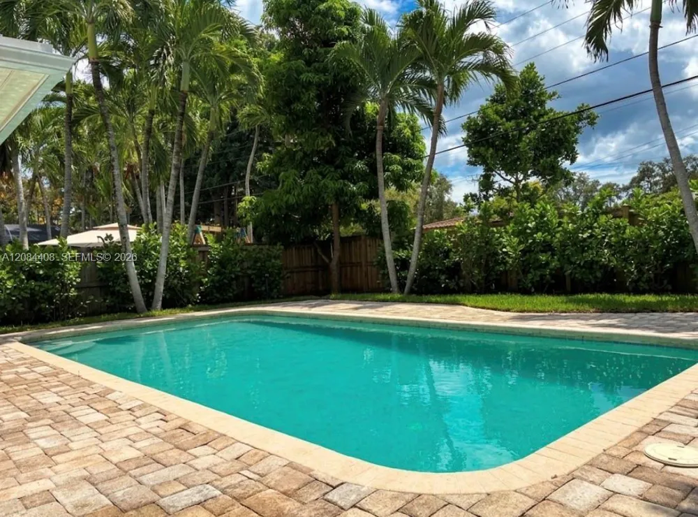 936 SW 19th St Fort Lauderdale, FL 33315
