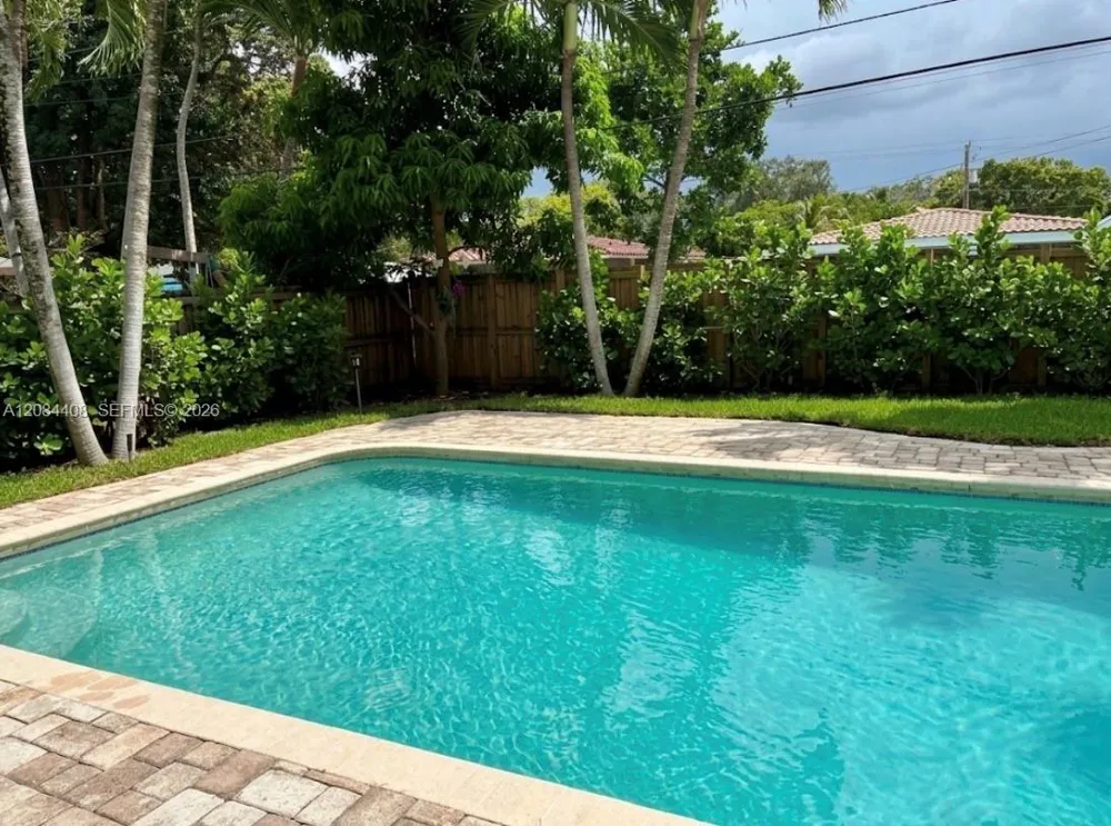 936 SW 19th St Fort Lauderdale, FL 33315