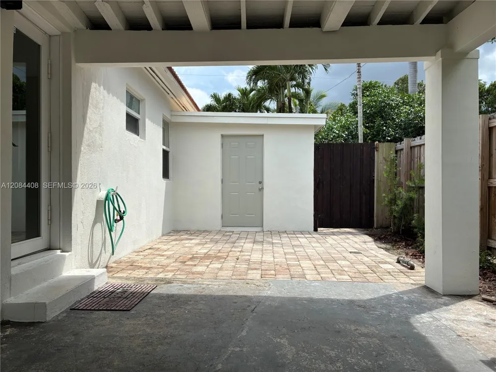 936 SW 19th St Fort Lauderdale, FL 33315