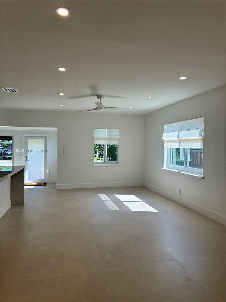936 SW 19th St Fort Lauderdale, FL 33315