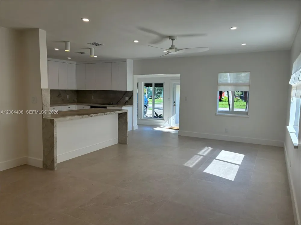936 SW 19th St Fort Lauderdale, FL 33315