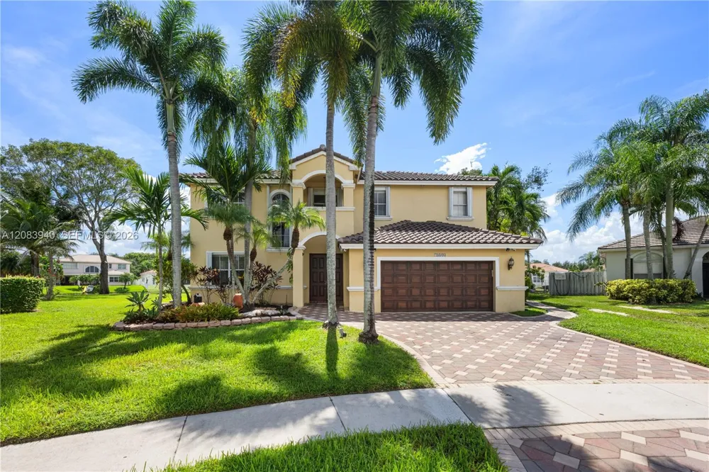 18806 NW 23rd Pl Pembroke Pines, FL 33029