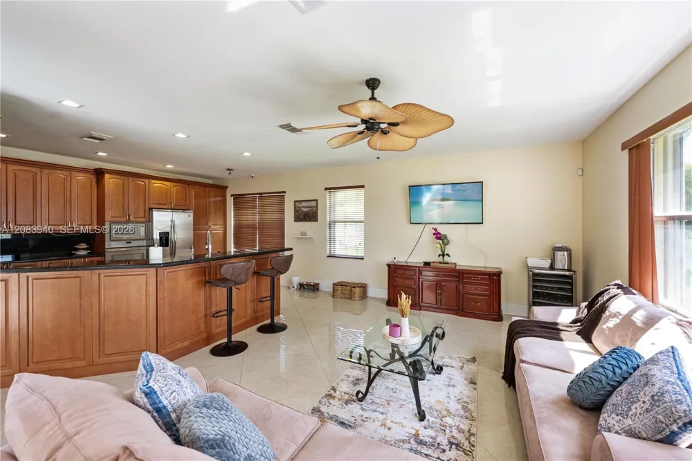 18806 NW 23rd Pl Pembroke Pines, FL 33029