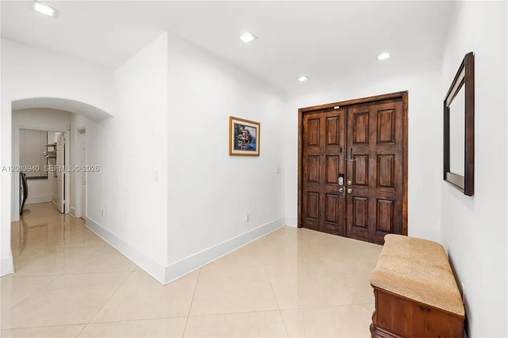 18806 NW 23rd Pl Pembroke Pines, FL 33029