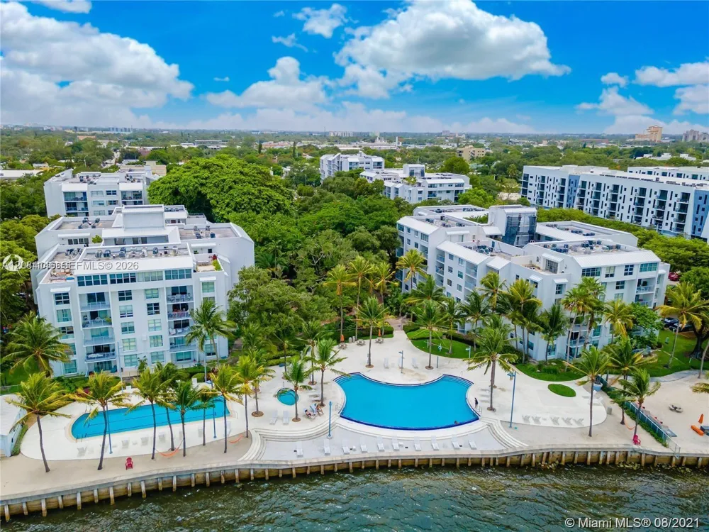 777 NE 62nd St #CPH2 Miami, FL 33138