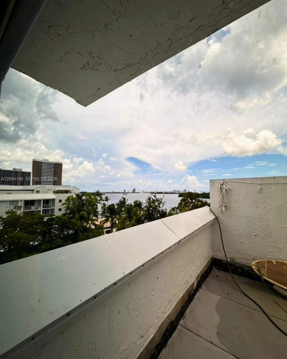 777 NE 62nd St #CPH2 Miami, FL 33138
