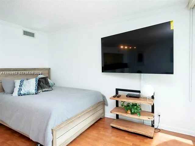 2501 S Ocean Dr #412 Hollywood, FL 33019