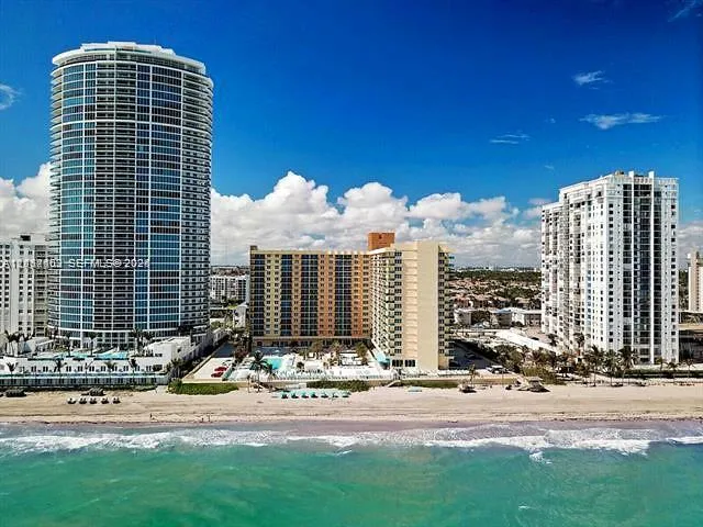 2501 S Ocean Dr #412 Hollywood, FL 33019