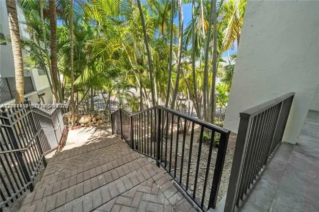 4000 NE 168th St #PH1A North Miami Beach, FL 33160