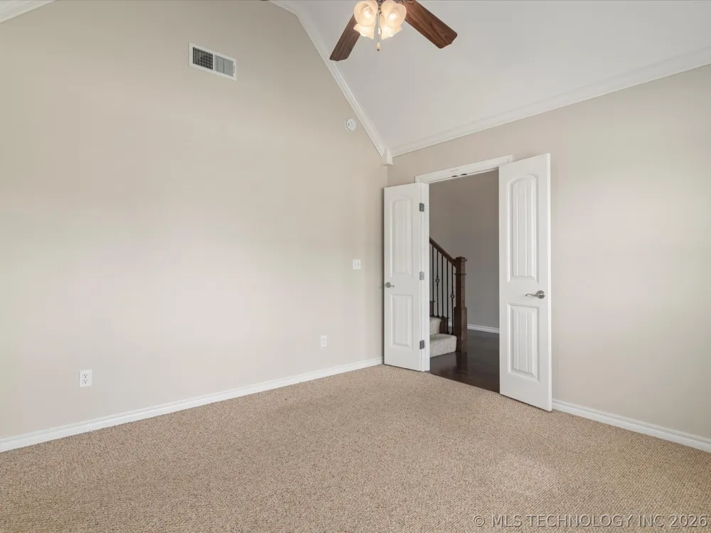 5817 Woodland Bartlesville, OK 74006