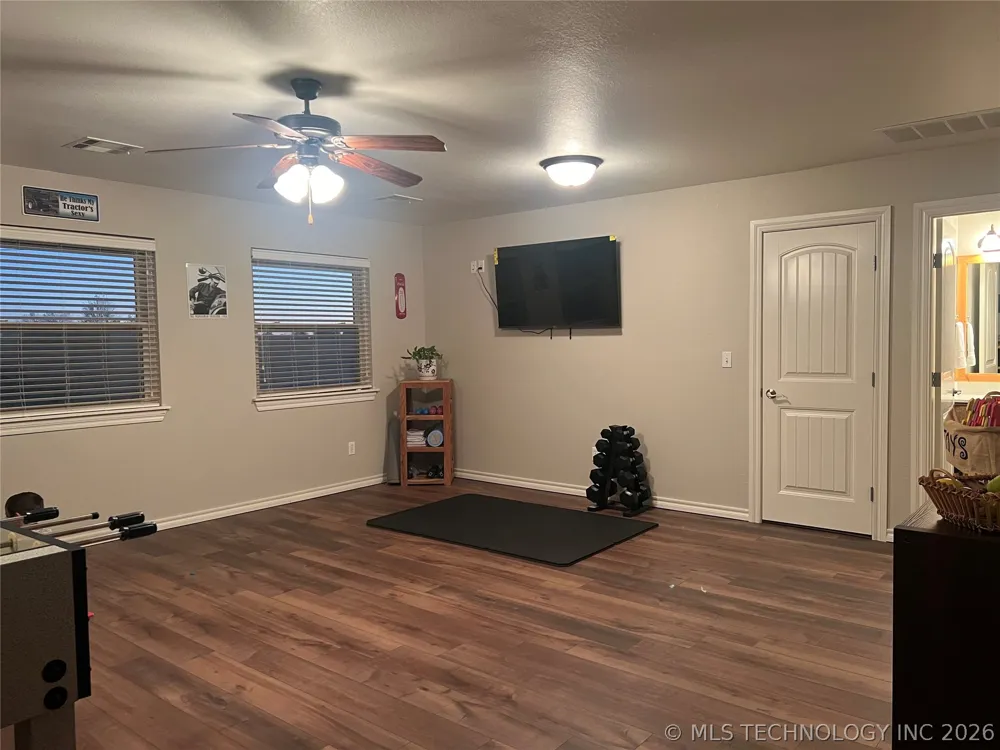 5817 Woodland Bartlesville, OK 74006