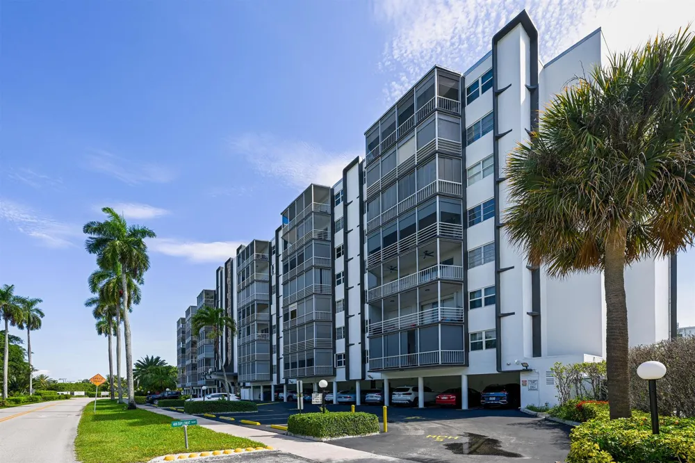 400 Diplomat Parkway #612 Hallandale Beach, FL 33009
