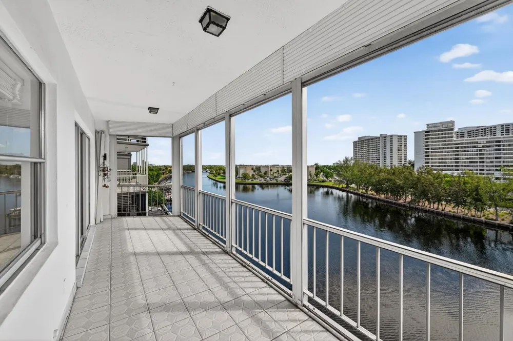 400 Diplomat Parkway #612 Hallandale Beach, FL 33009