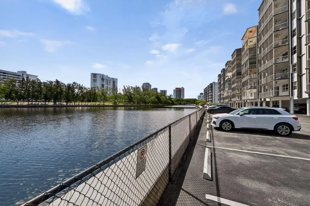 400 Diplomat Parkway #612 Hallandale Beach, FL 33009