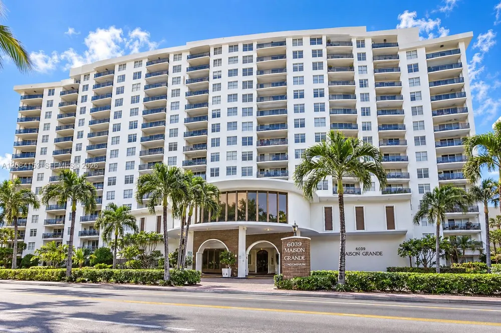 6039 Collins Ave #833 Miami Beach, FL 33140