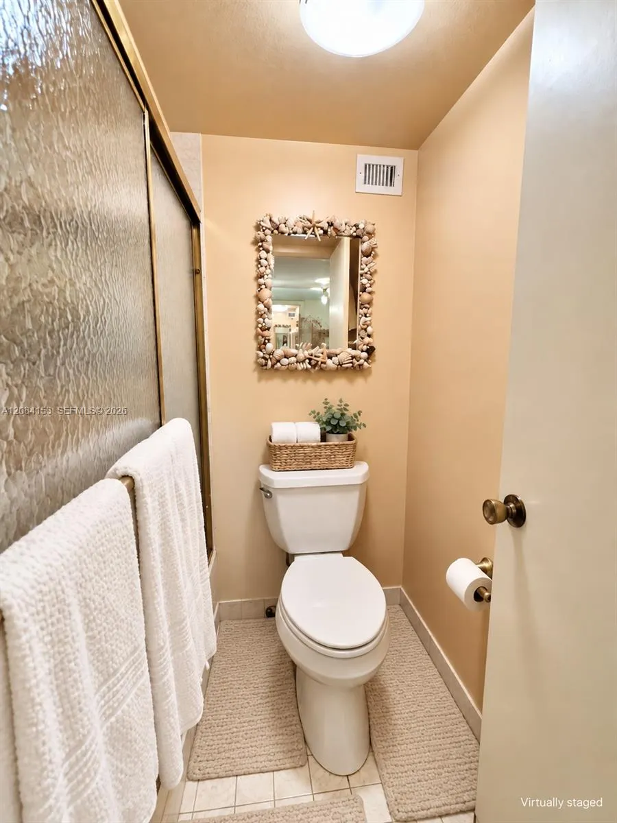 6039 Collins Ave #833 Miami Beach, FL 33140