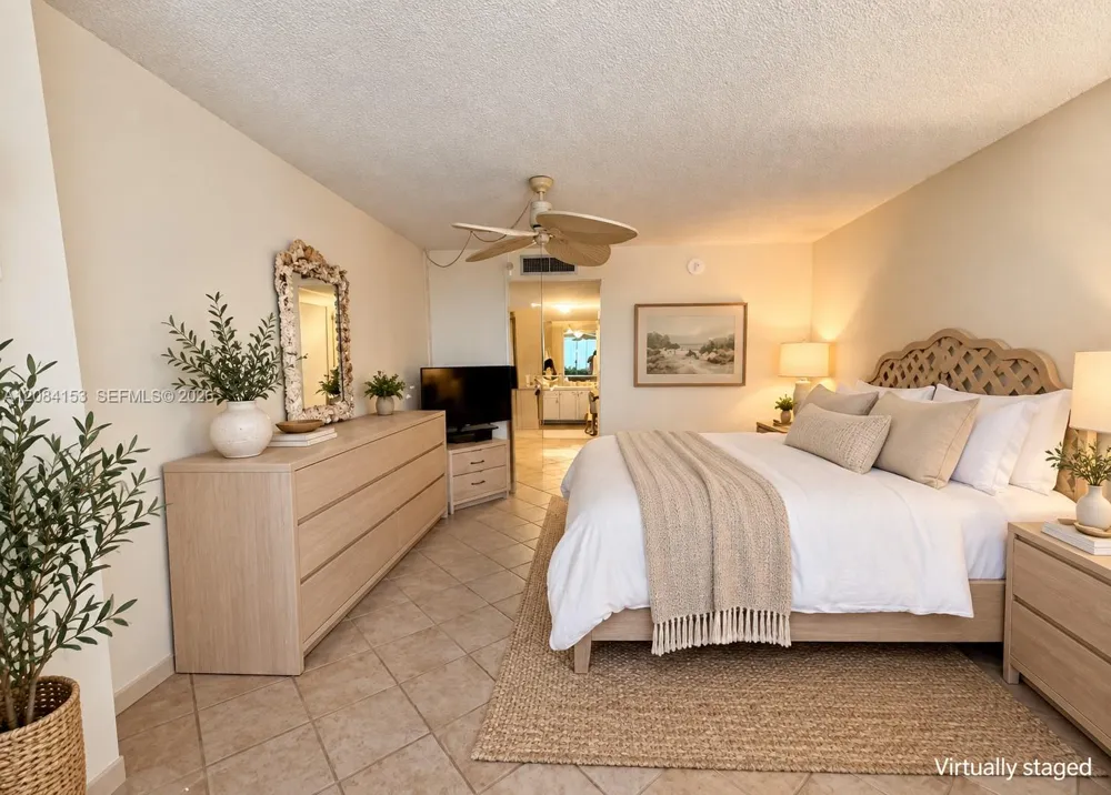 6039 Collins Ave #833 Miami Beach, FL 33140
