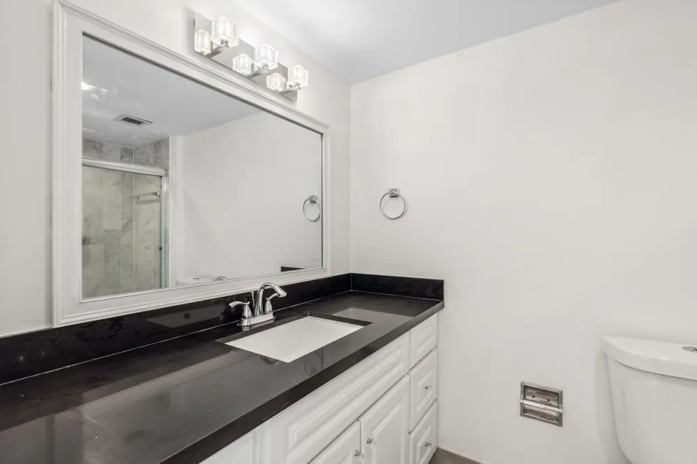 750 OCEAN BOULEVARD #1507 Pompano Beach, FL 33062