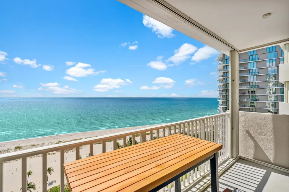 750 OCEAN BOULEVARD #1507 Pompano Beach, FL 33062