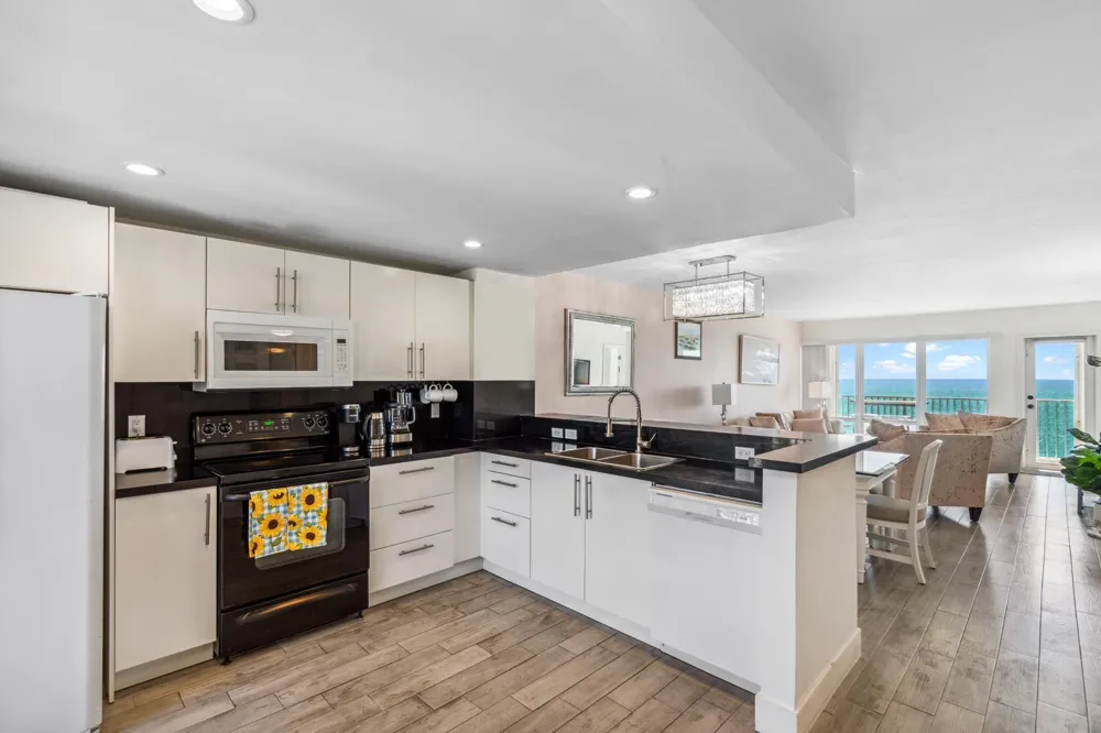750 OCEAN BOULEVARD #1507 Pompano Beach, FL 33062