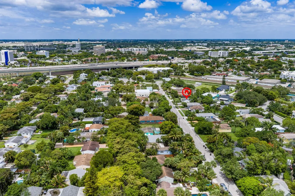 1007 CHARLES STREET West Palm Beach, FL 33401