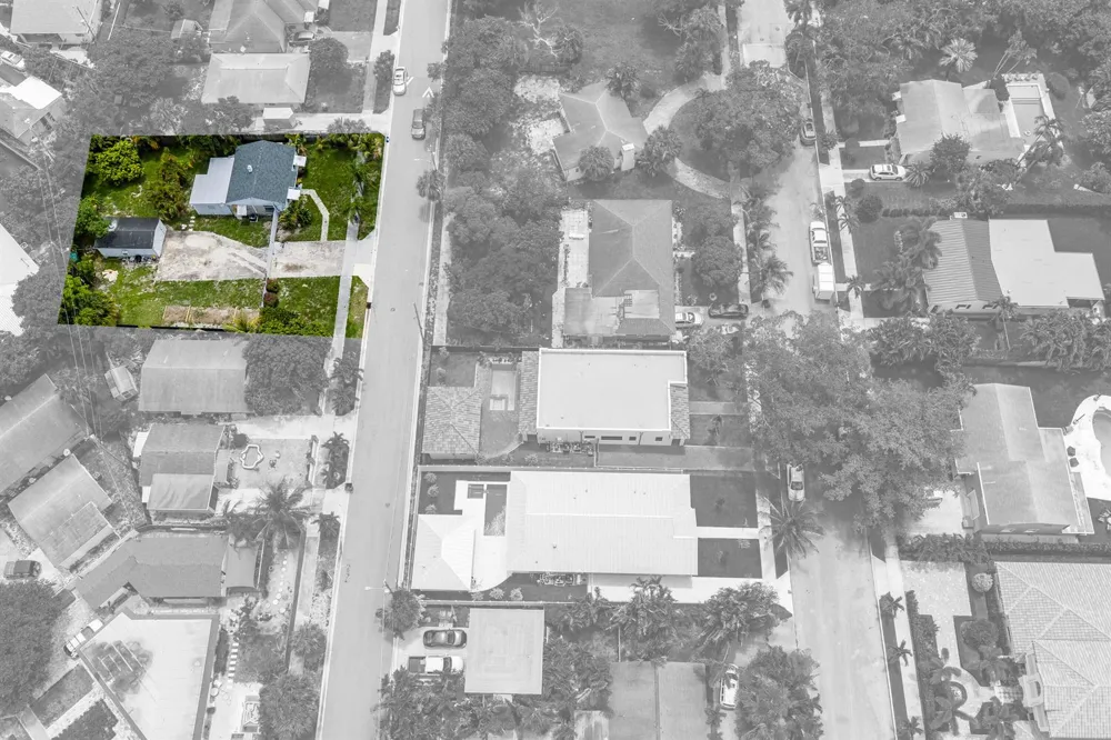 1007 CHARLES STREET West Palm Beach, FL 33401