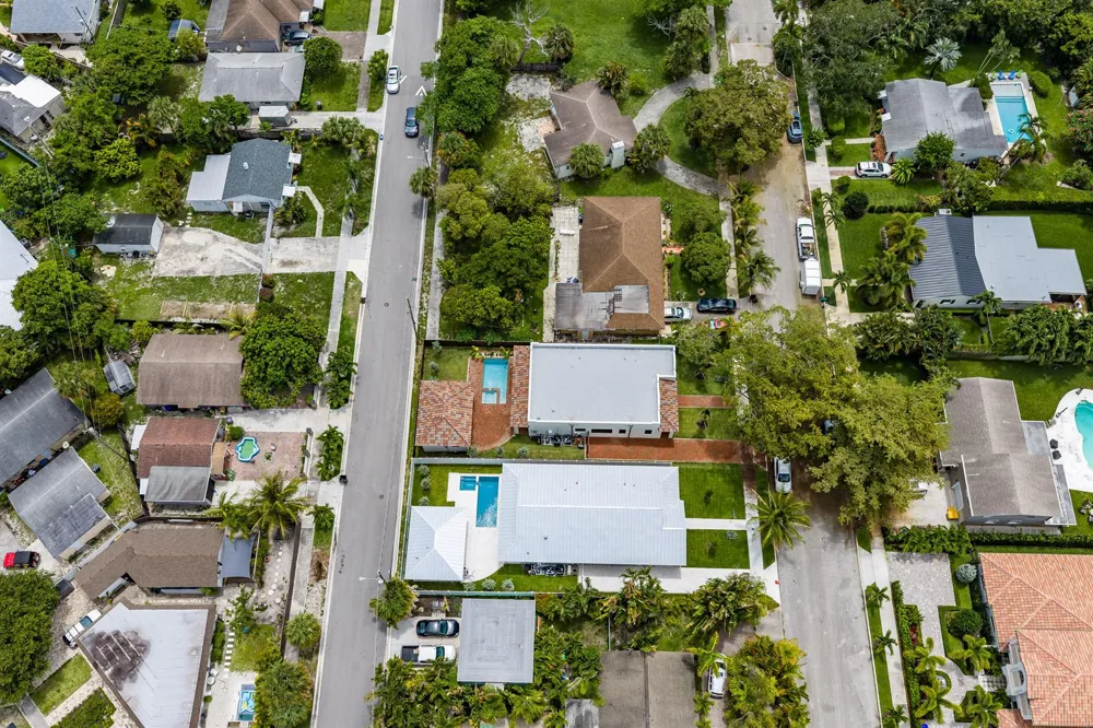 1007 CHARLES STREET West Palm Beach, FL 33401