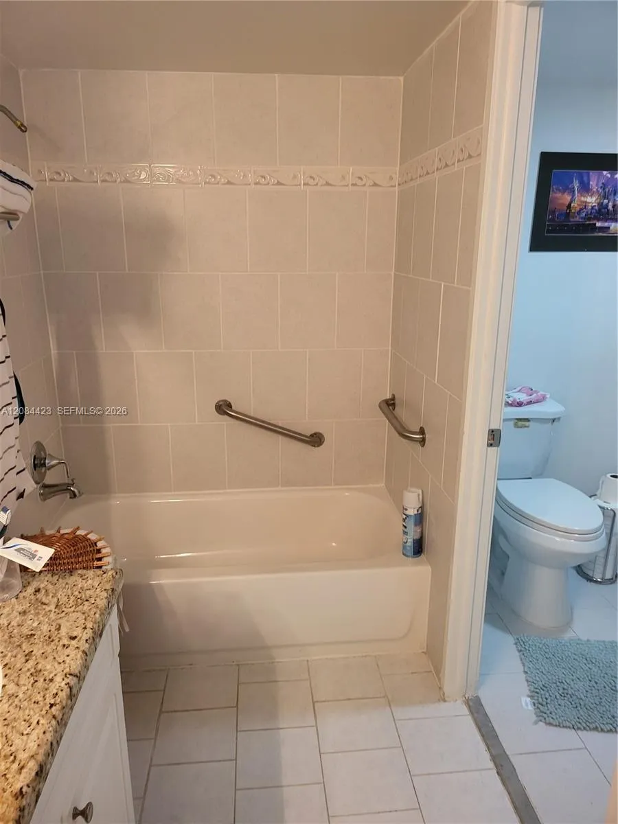 Address Not Shown Sunny Isles Beach, FL 33160