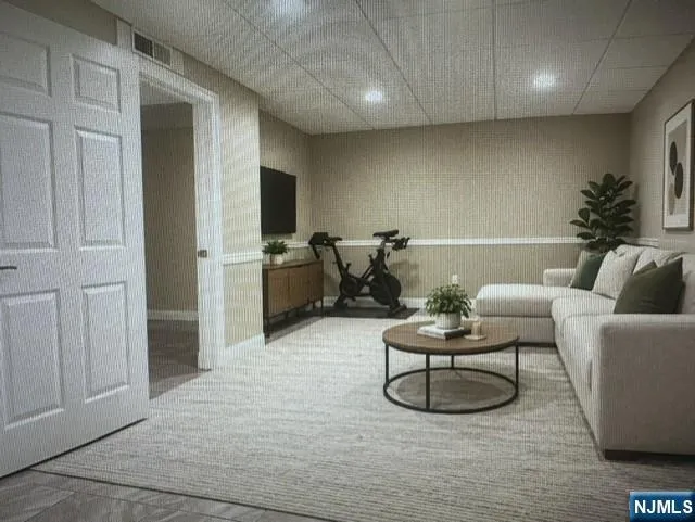113 Saratoga Square Wayne, NJ 07470