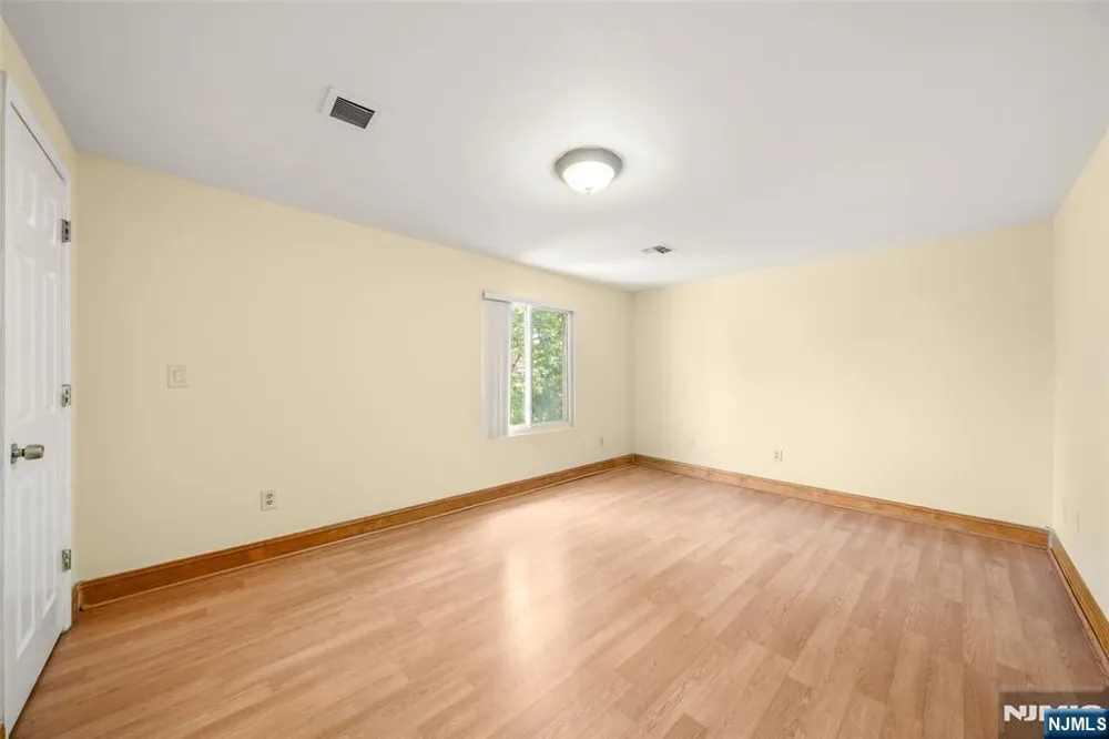 241 Union Avenue Rutherford, NJ 07070