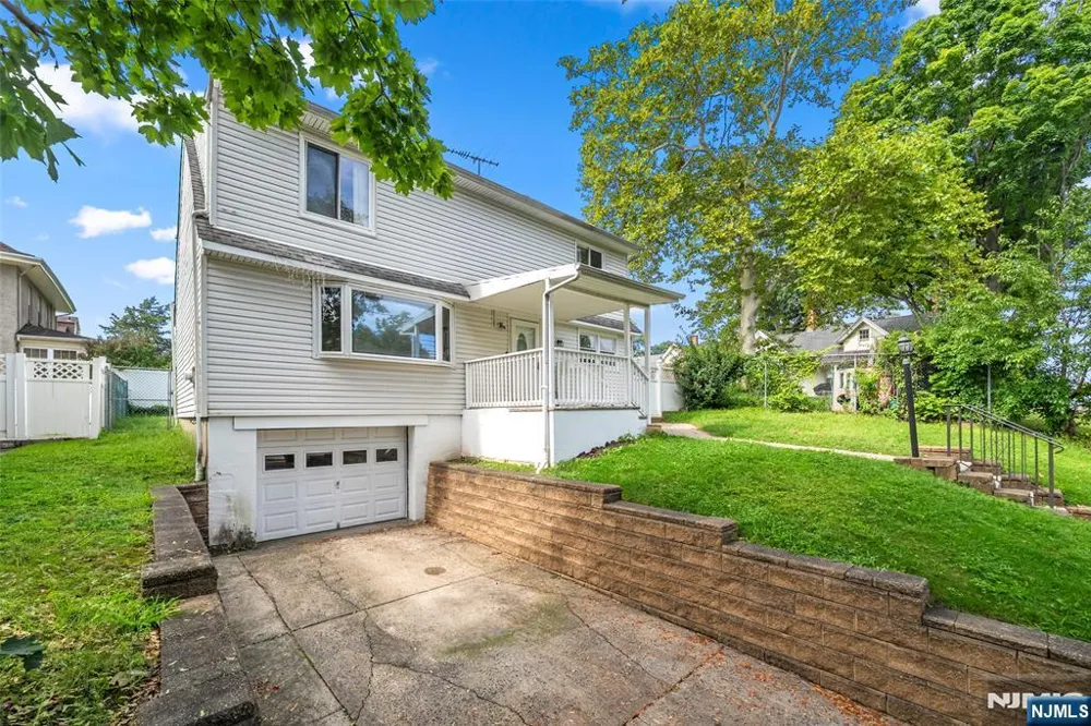 241 Union Avenue Rutherford, NJ 07070