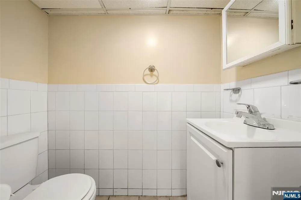 241 Union Avenue Rutherford, NJ 07070