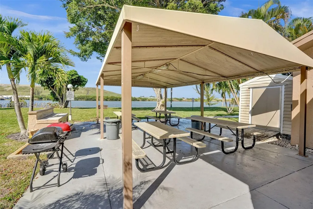 4570 NW 18th Avenue #202 Deerfield Beach, FL 33064