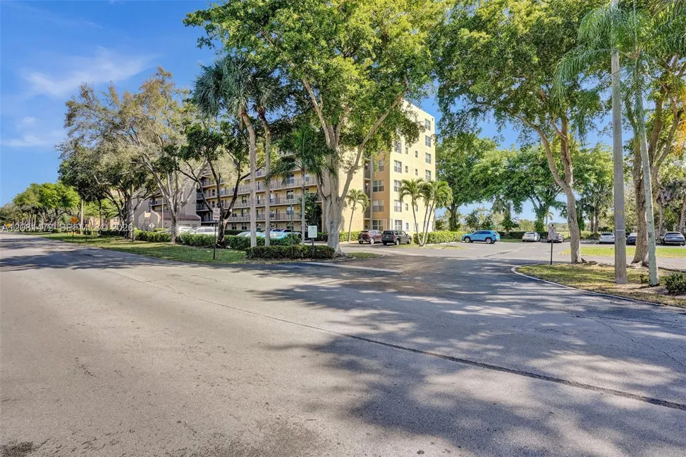 4570 NW 18th Avenue #202 Deerfield Beach, FL 33064