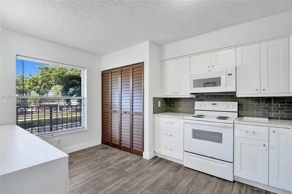 4570 NW 18th Avenue #202 Deerfield Beach, FL 33064