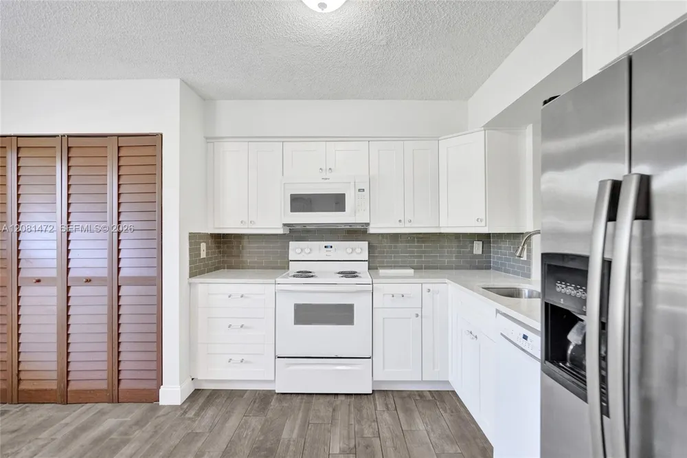 4570 NW 18th Avenue #202 Deerfield Beach, FL 33064