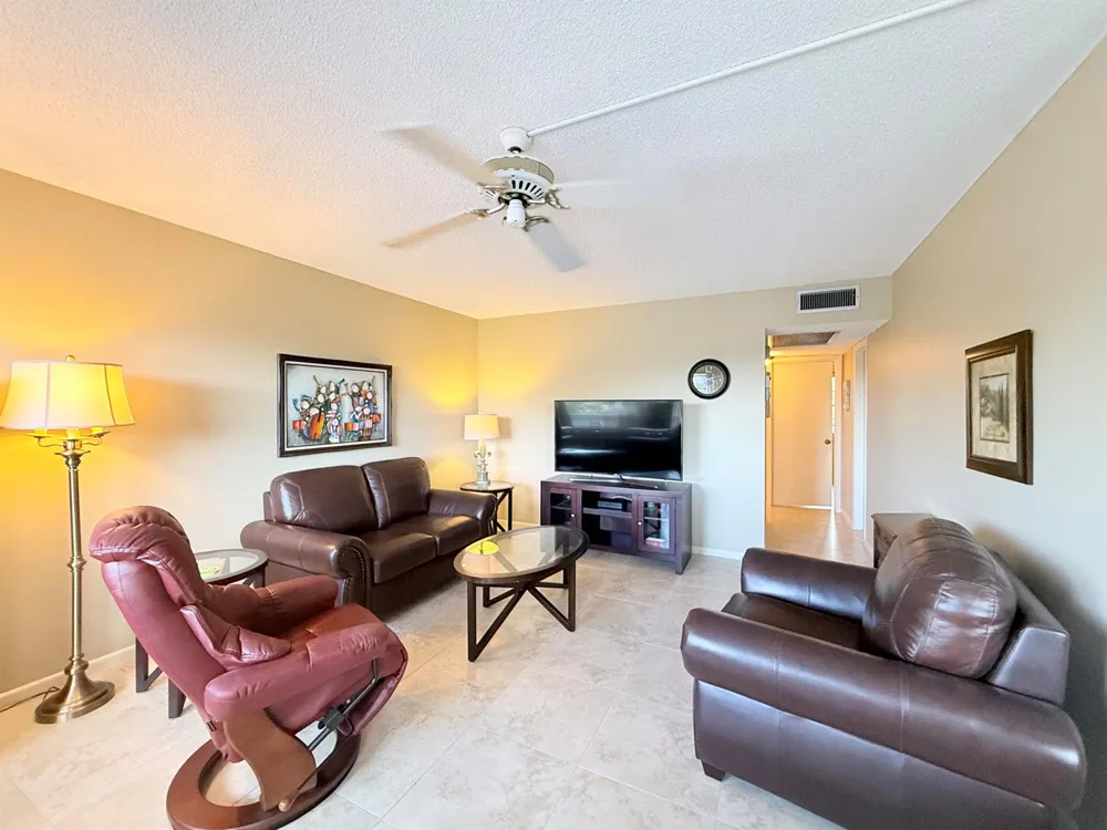 4015 Islewood D Deerfield Beach, FL 33442