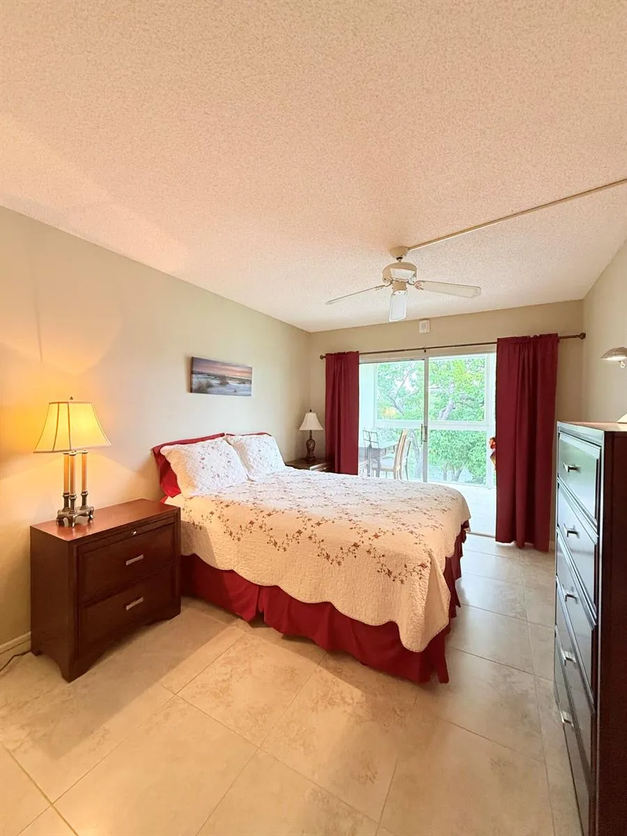 4015 Islewood D Deerfield Beach, FL 33442