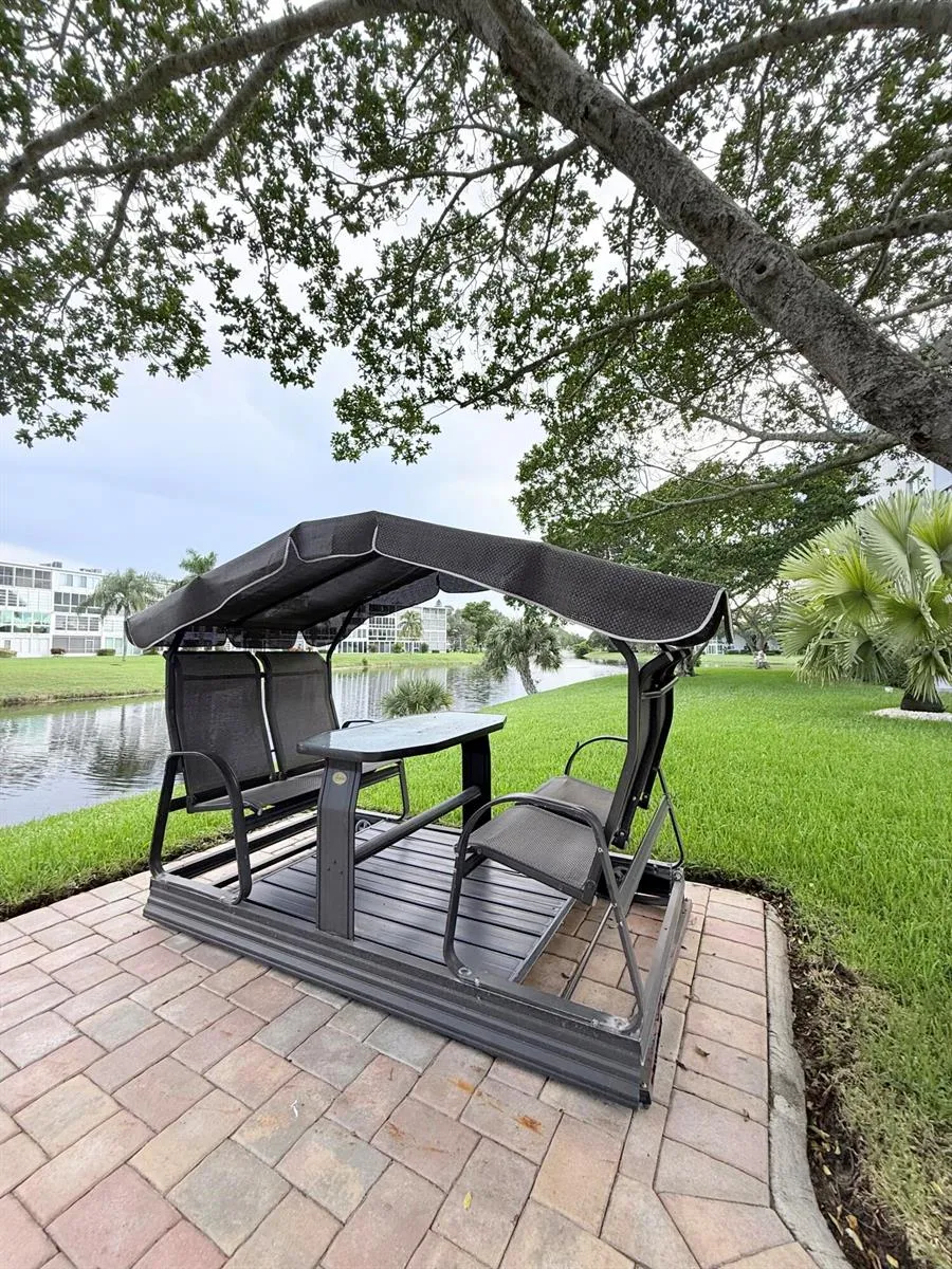 4015 Islewood D Deerfield Beach, FL 33442