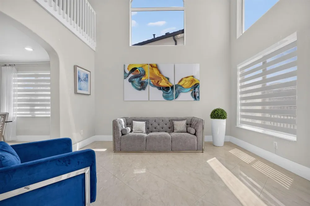 16401 SW 78th Terrace Miami, FL 33193
