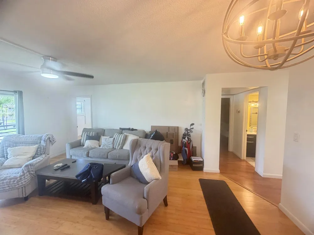 2640 Garden Drive S #202 Lake Worth, FL 33461