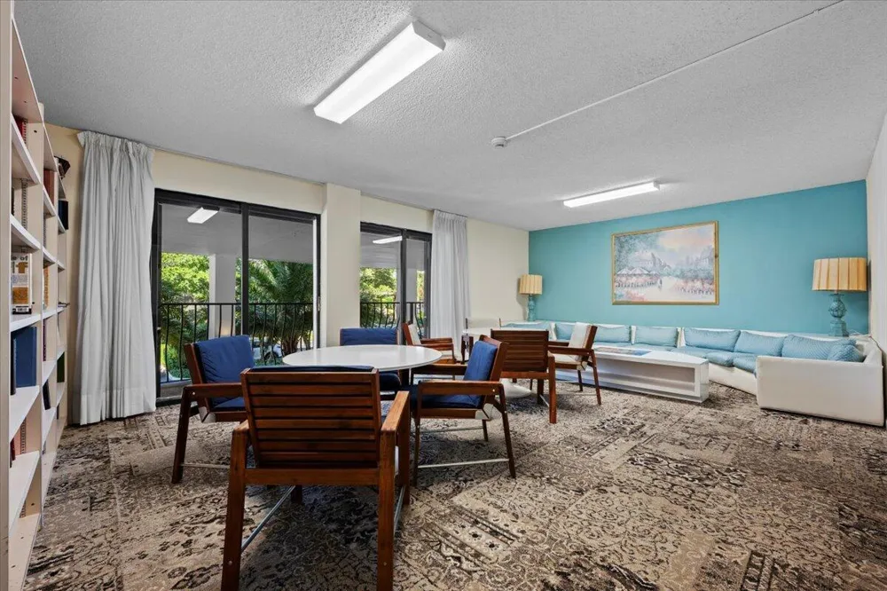 1200 MARINE WAY #304 North Palm Beach, FL 33408