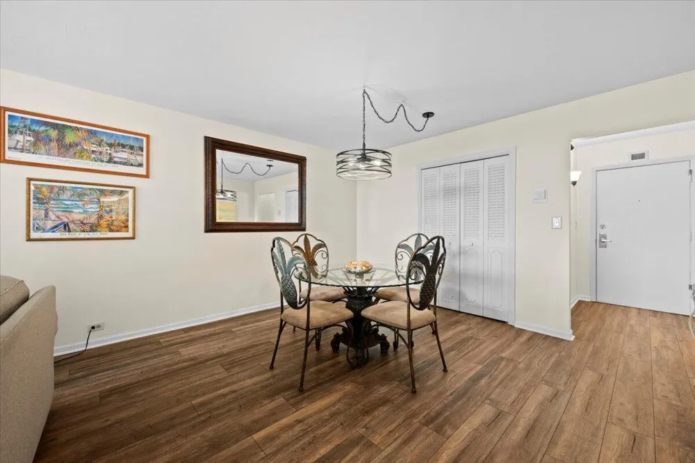 1200 MARINE WAY #304 North Palm Beach, FL 33408