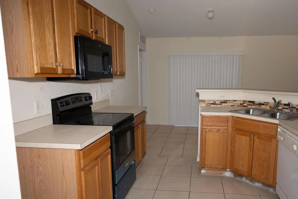 1031 SE 39TH TERRACE Okeechobee, FL 34974