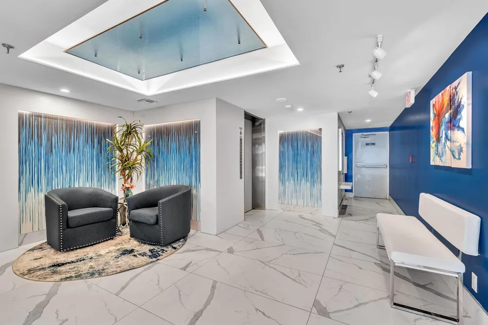 7564 REGENCY LAKE DRIVE #202 Boca Raton, FL 33433