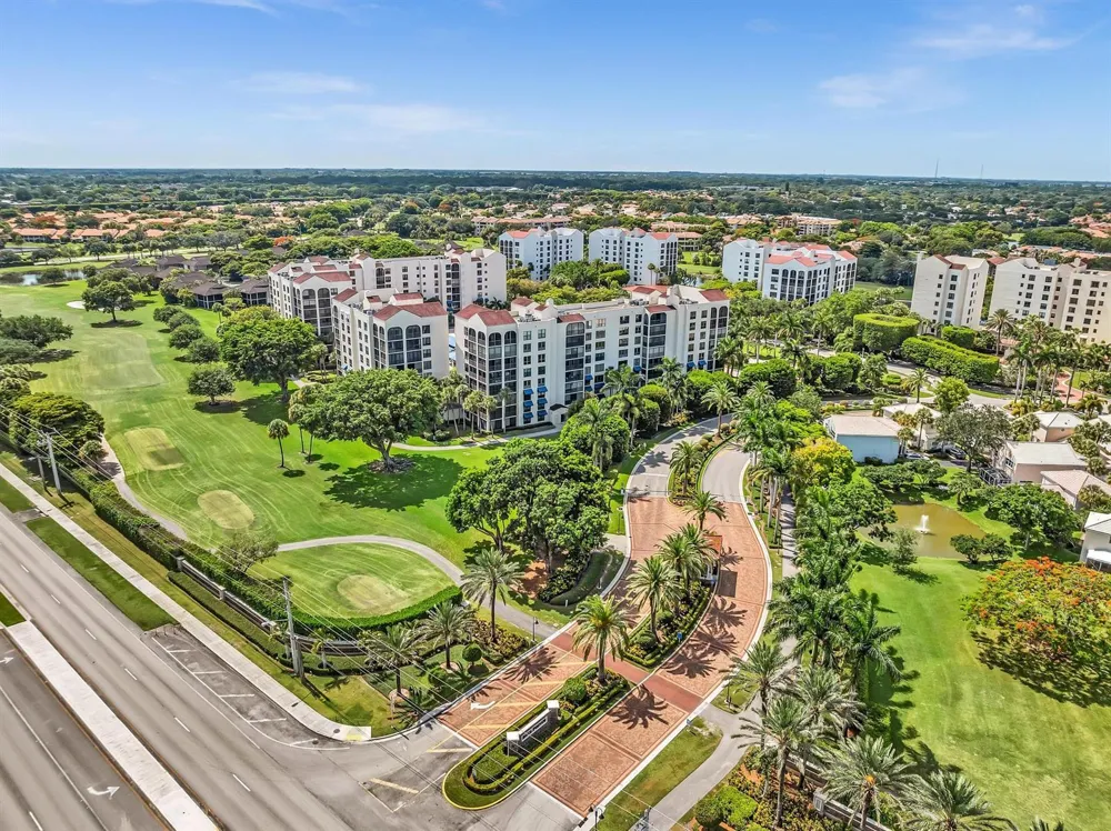 7564 REGENCY LAKE DRIVE #202 Boca Raton, FL 33433