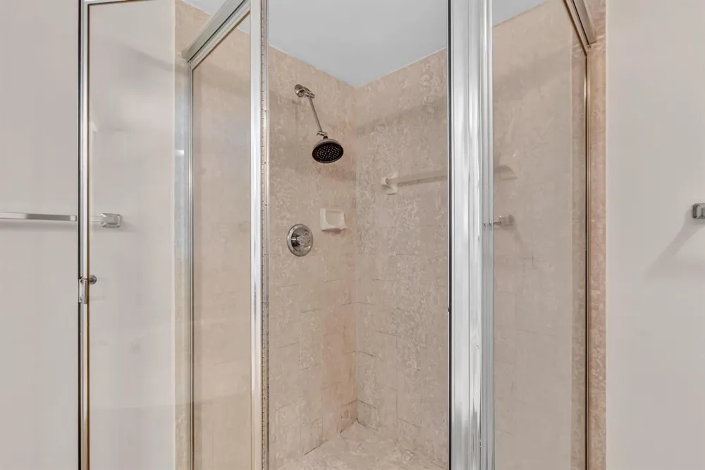 7564 REGENCY LAKE DRIVE #202 Boca Raton, FL 33433